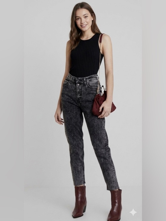 Levi's Denim - 90s vintage-vibe Levi's High Rise Black Grey Mom Jeans